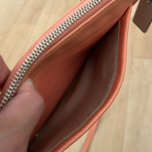 COACH crossbody bag Coral - Picture 7 of 12